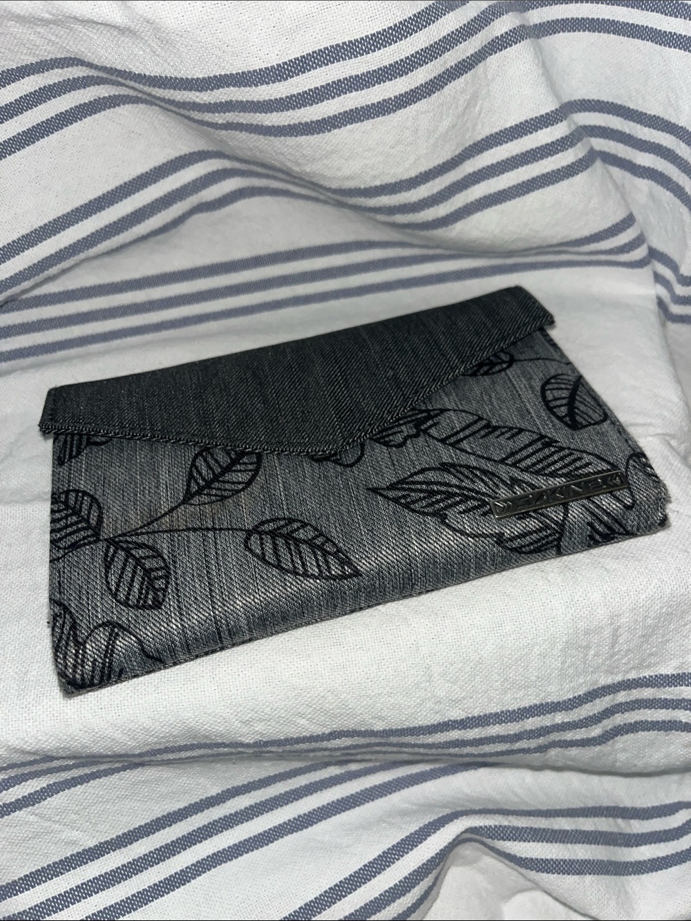 Dakine Wallet